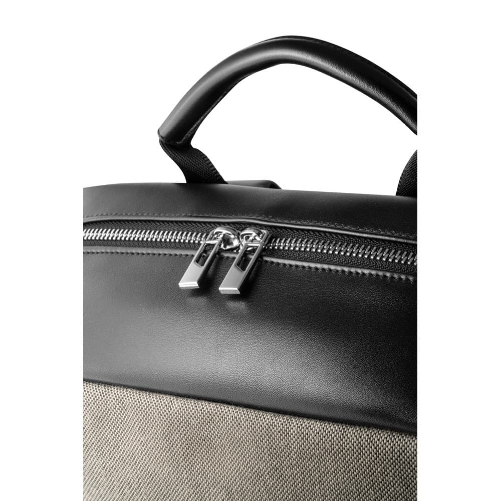 DIVERGENT BACKPACK II 6